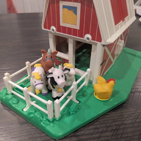 Fisher Price Little Farm & Animals - Picture 16 of 16